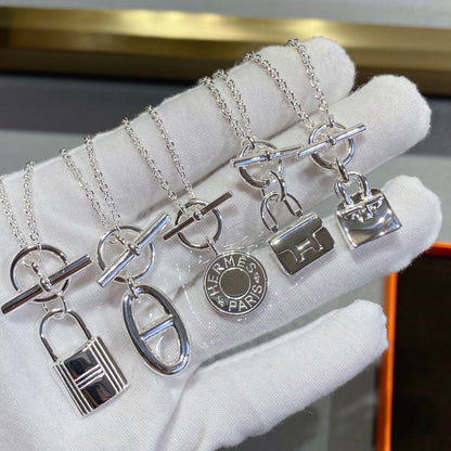 [✨ROSE💎]CONSTANCE PEDANT SILVER NECKLACE