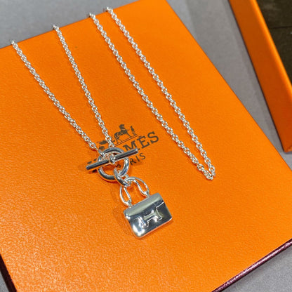 [✨ROSE💎]CONSTANCE PEDANT SILVER NECKLACE