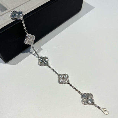 [✨ROSE💎] CLOVER 5 MOTIF LASER BRACELET COLLECTION