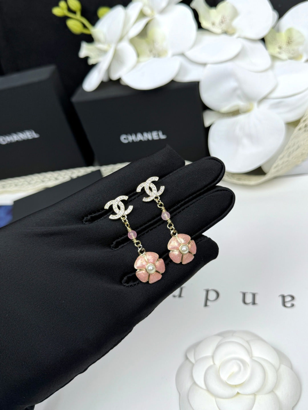 [✨ROSE💎]26C Pink Camellia Enamel Pendant with Double C Earrings