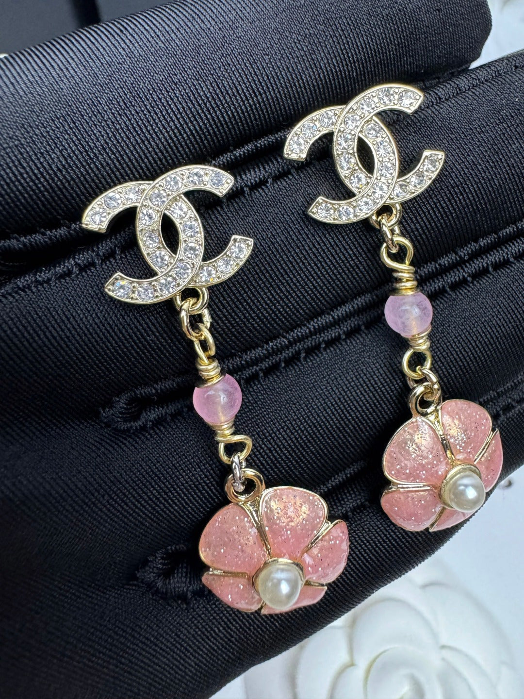 [✨ROSE💎]26C Pink Camellia Enamel Pendant with Double C Earrings