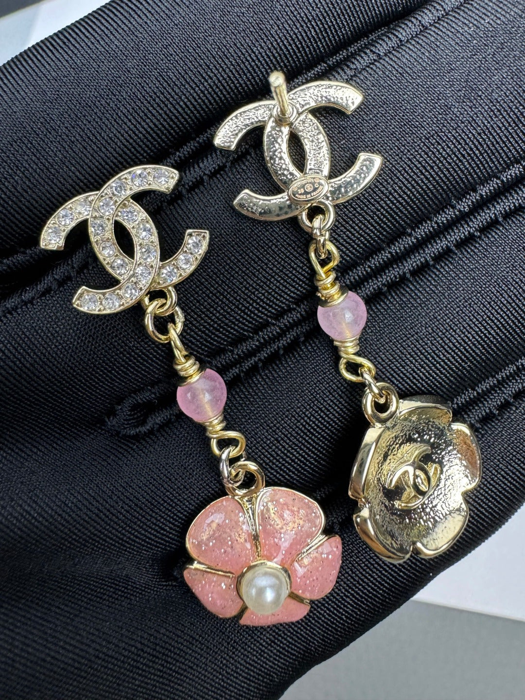 [✨ROSE💎]26C Pink Camellia Enamel Pendant with Double C Earrings