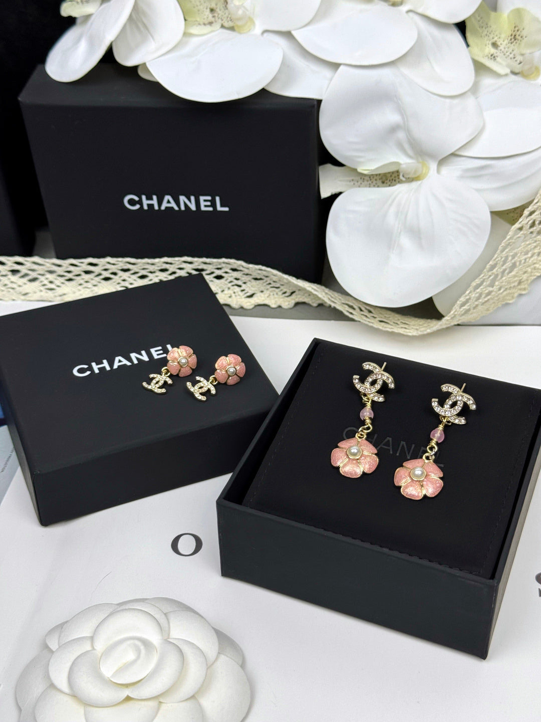 [✨ROSE💎]26C Pink Camellia Enamel Pendant with Double C Earrings