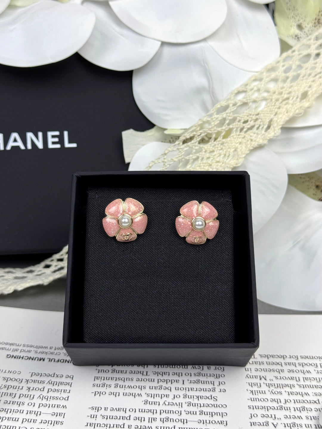 [✨ROSE💎]26C Pink Camellia Pearl Enamel Stud Earrings