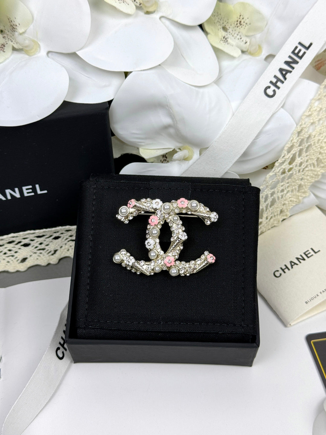 [✨ROSE💎]26C Pink-White Enamel Ice Cream Cone Double C Brooch