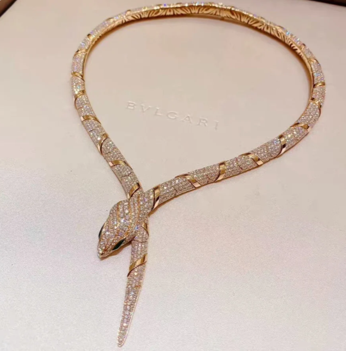 [✨ROSE💎]HAUTE COUTURE GOLD SERPENTI NECKLACE