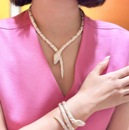 [✨ROSE💎]HAUTE COUTURE GOLD SERPENTI NECKLACE