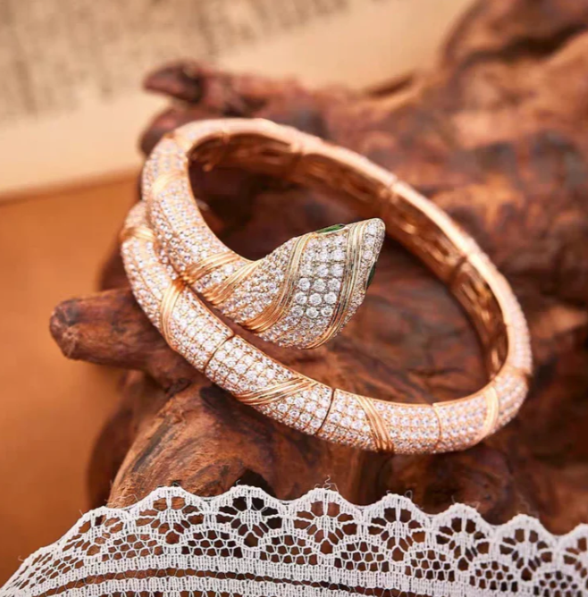 [✨ROSE💎]HAUTE COUTURE GOLD SERPENTI BRACELET
