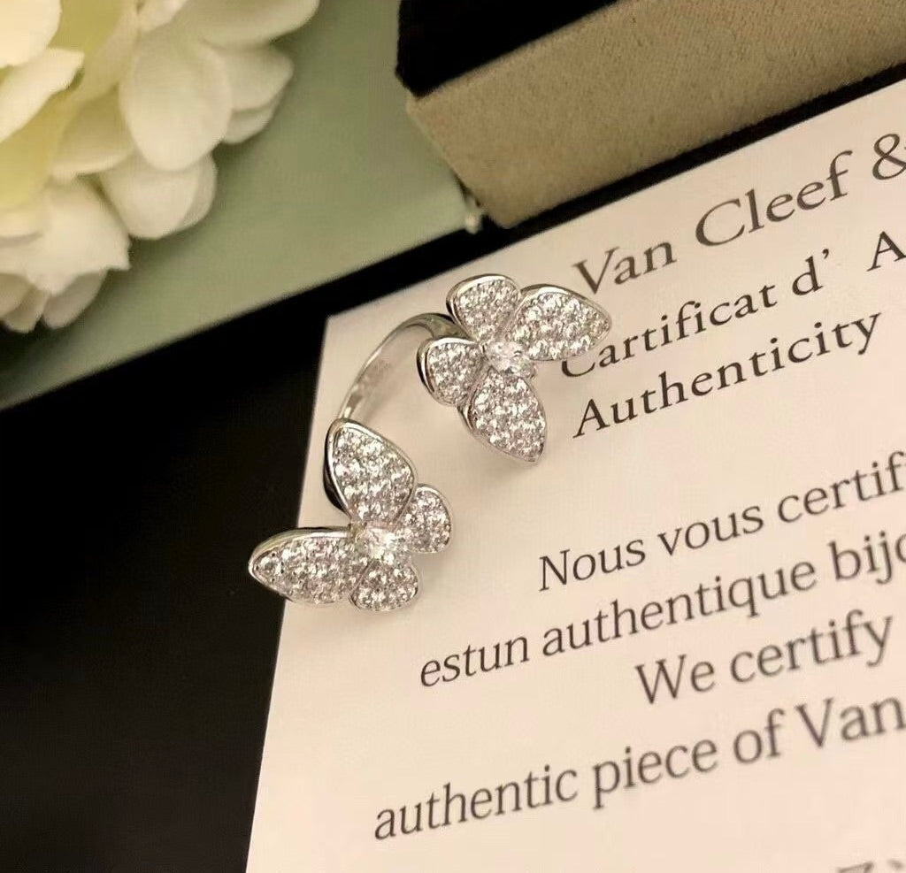 [✨ROSE💎]TWIN SILVER BUTTERFLY DIAMOND RING