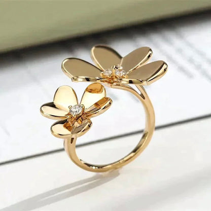 [✨ROSE💎]CLOVER COMOS GOLD DIAMOND RING