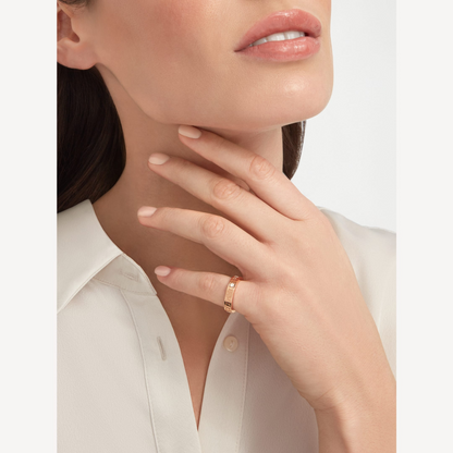 [✨ROSE💎]ZERO 1 ESSENTIAL WITH A DIAMOD RING