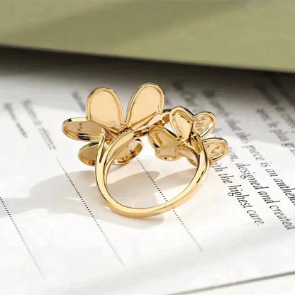 [✨ROSE💎]CLOVER COMOS GOLD DIAMOND RING