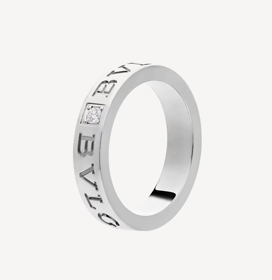 [✨ROSE💎]ZERO 1 ESSENTIAL WITH A DIAMOD RING