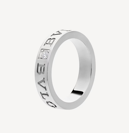 [✨ROSE💎]ZERO 1 ESSENTIAL WITH A DIAMOD RING