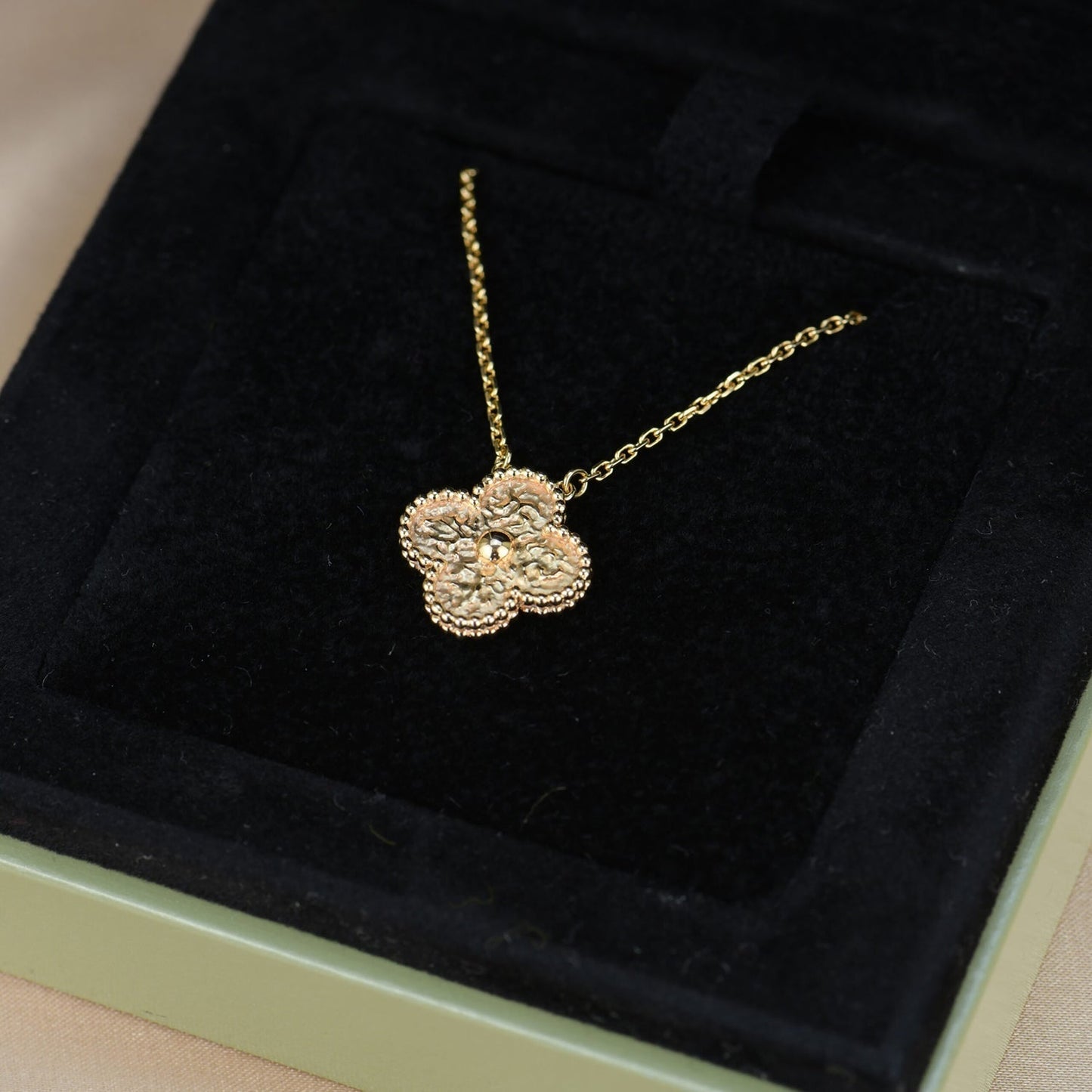 [✨ROSE💎]CLOVER 15MM  BRONZING NECKLACE