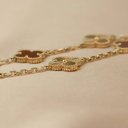 [✨ROSE💎] CLOVER 5 MOTIF RED CORNELIAN BRACELET COLLECTION