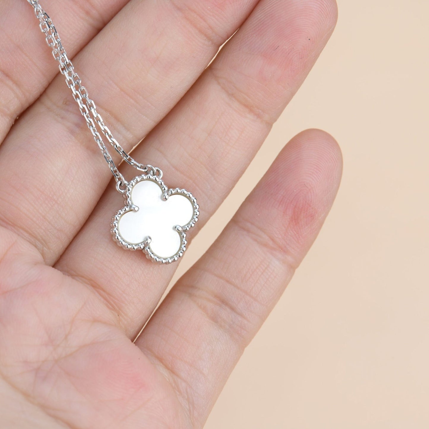 [✨ROSE💎]CLOVER  15MM WHITE MOTHER-OF-PEARL SILVER
