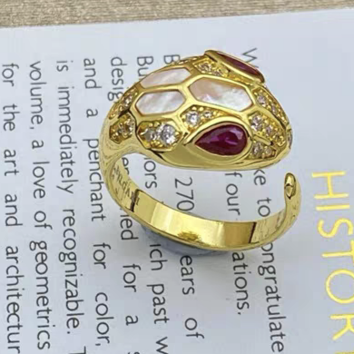 [✨ROSE💎]BRAND NEW ASSORTED SNAKE HEAD MOTHER OF PEARL RINGS