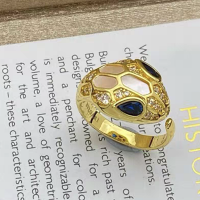 [✨ROSE💎]BRAND NEW ASSORTED SNAKE HEAD MOTHER OF PEARL RINGS