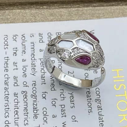 [✨ROSE💎]BRAND NEW ASSORTED SNAKE HEAD MOTHER OF PEARL RINGS