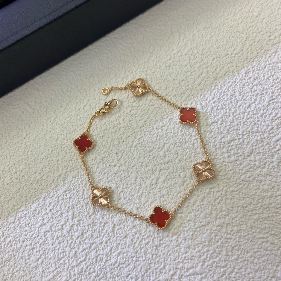 [✨ROSE💎]CLOVER 6 MOTIF RED AGATE LASER BRACELET