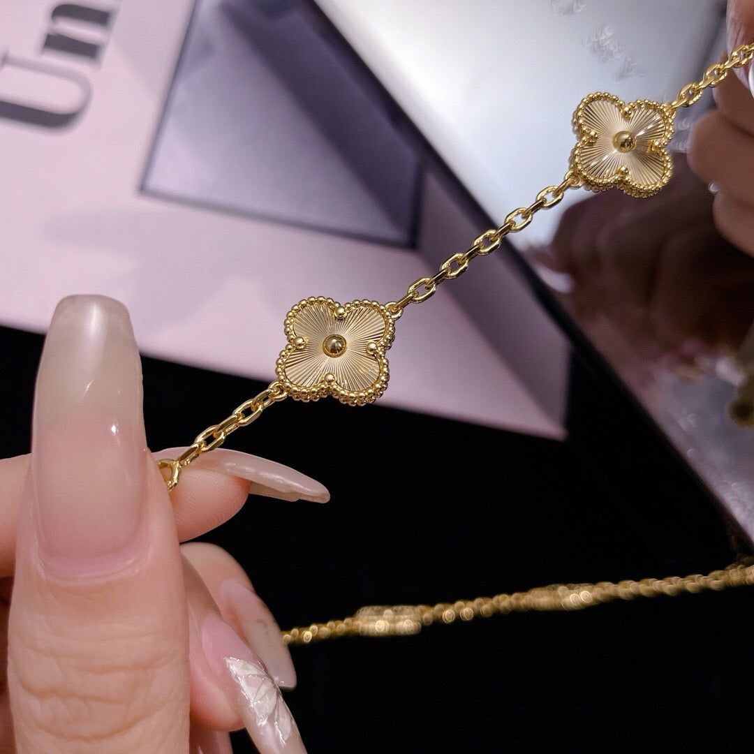 [✨ROSE💎]CLOVER 10 MOTIFS LASER NECKLACE