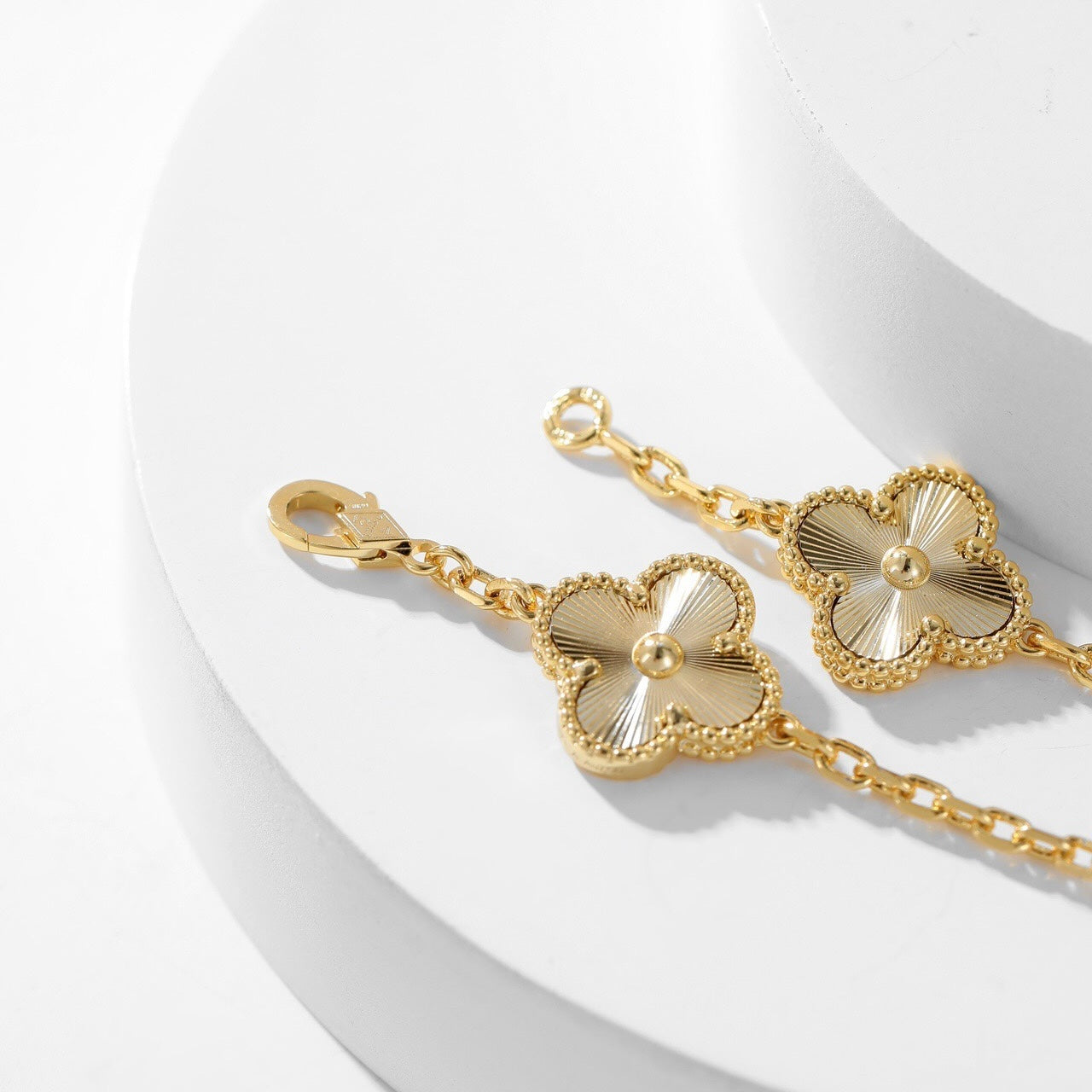 [✨ROSE💎]CLOVER 10 MOTIFS LASER NECKLACE