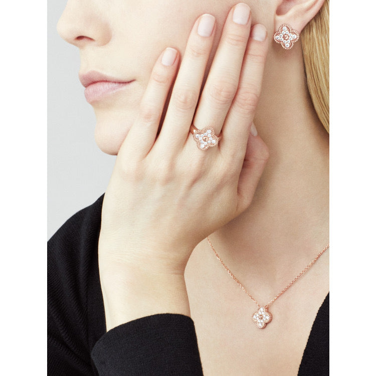[✨ROSE💎]CLOVER 15MM DIAMOND SINGLE FLOWER NECKLACE