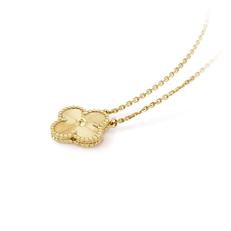[✨ROSE💎]CLOVER 15MM LASER NECKLACE