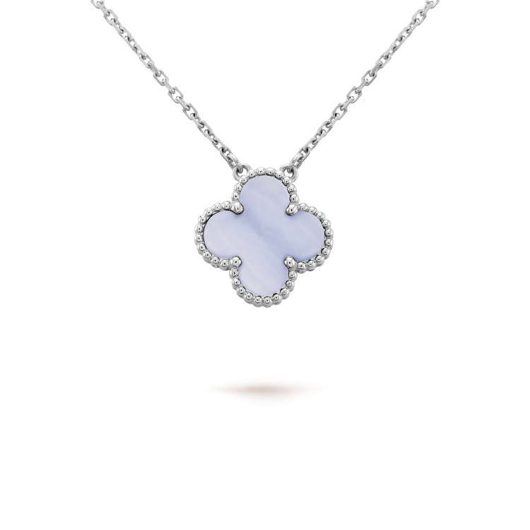 [✨ROSE💎]CLOVER 15MM BLUE CHALCEDONY NECKLACE SILVER