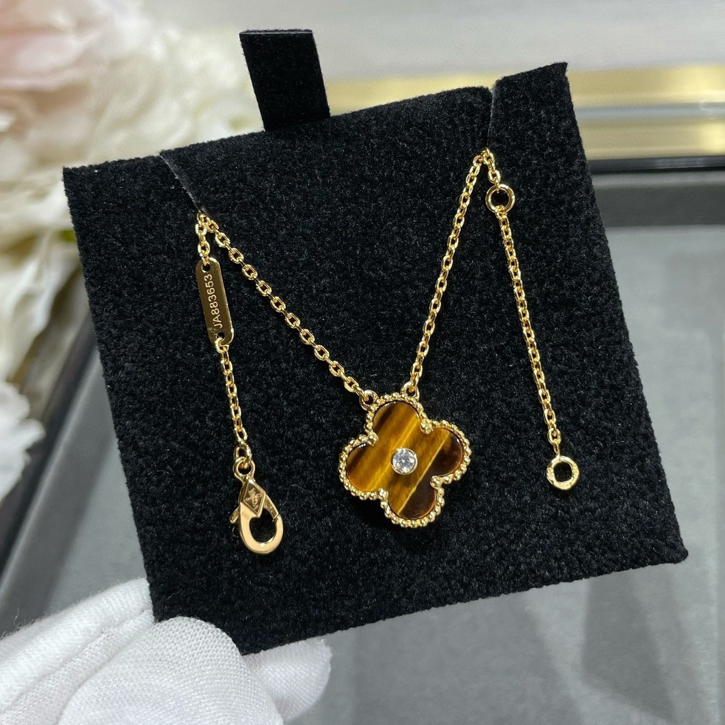 [✨ROSE💎]CLOVER 15MM DIAMOND AND YELLOW TIGER'S EYE AGATE necklace