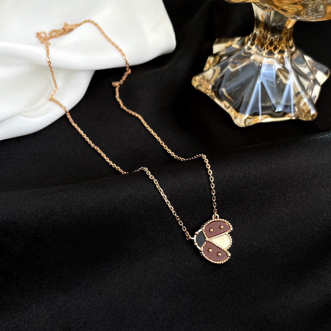 [✨ROSE💎]LUCKY  CARNELIANS LADYBUG NECKLACE