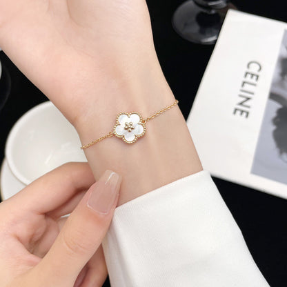 [✨ROSE💎]LUCKY WHITE MOP PLUM BLOSSOM  BRACELET