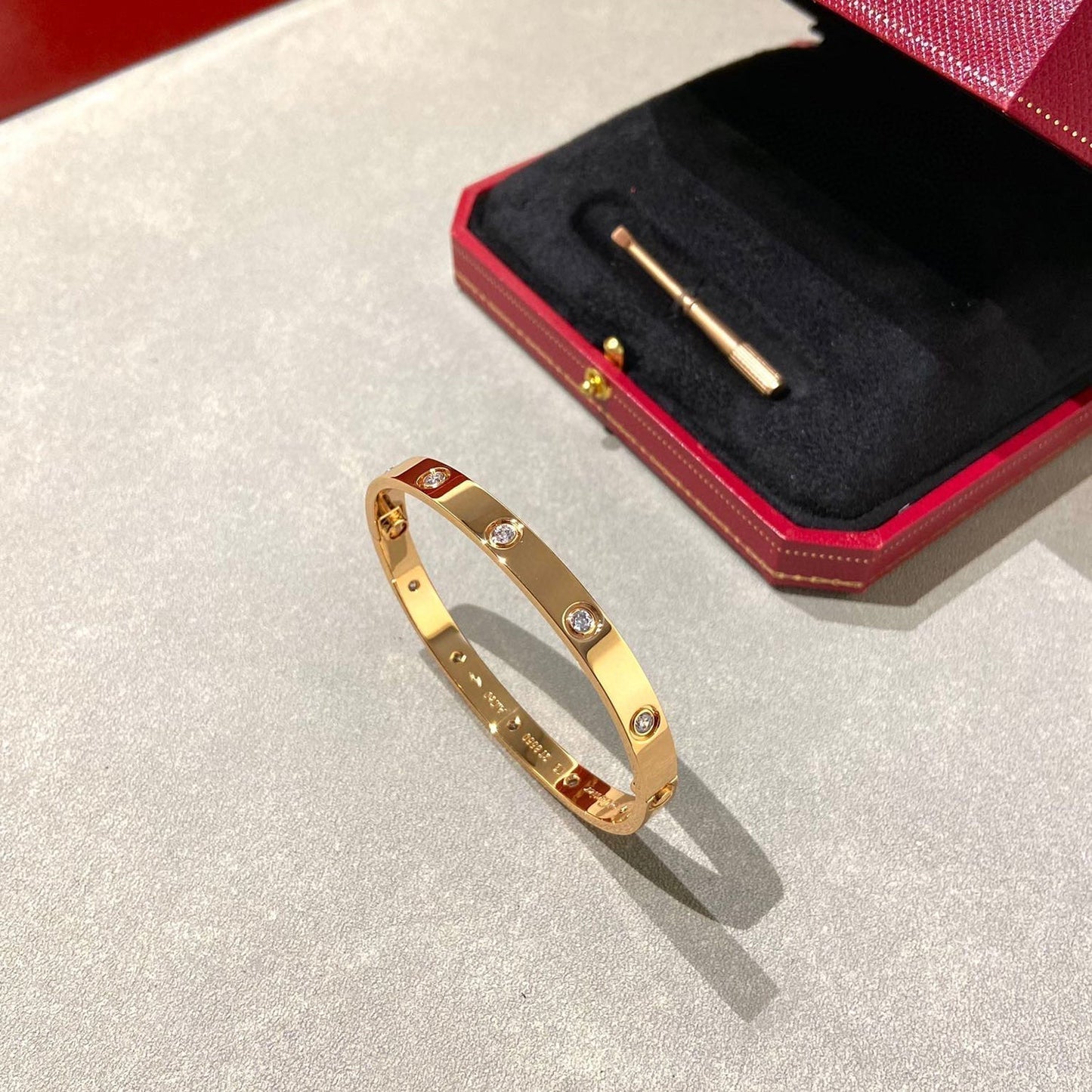 [✨ROSE💎]LOVE BRACELET 6.1MM 10 DIAMONDS
