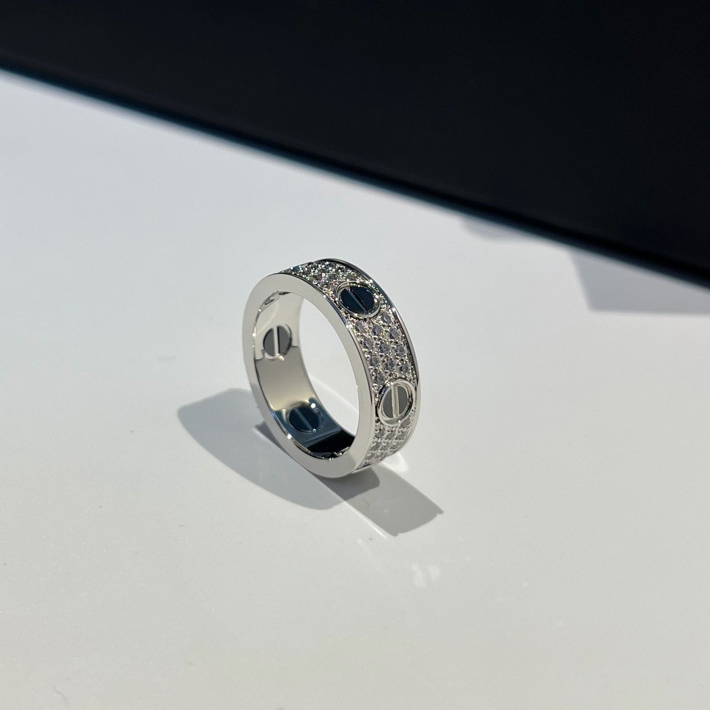 [✨ROSE💎]LOVE RING 5.5MM DIAMONDS PAVED CERAMIC