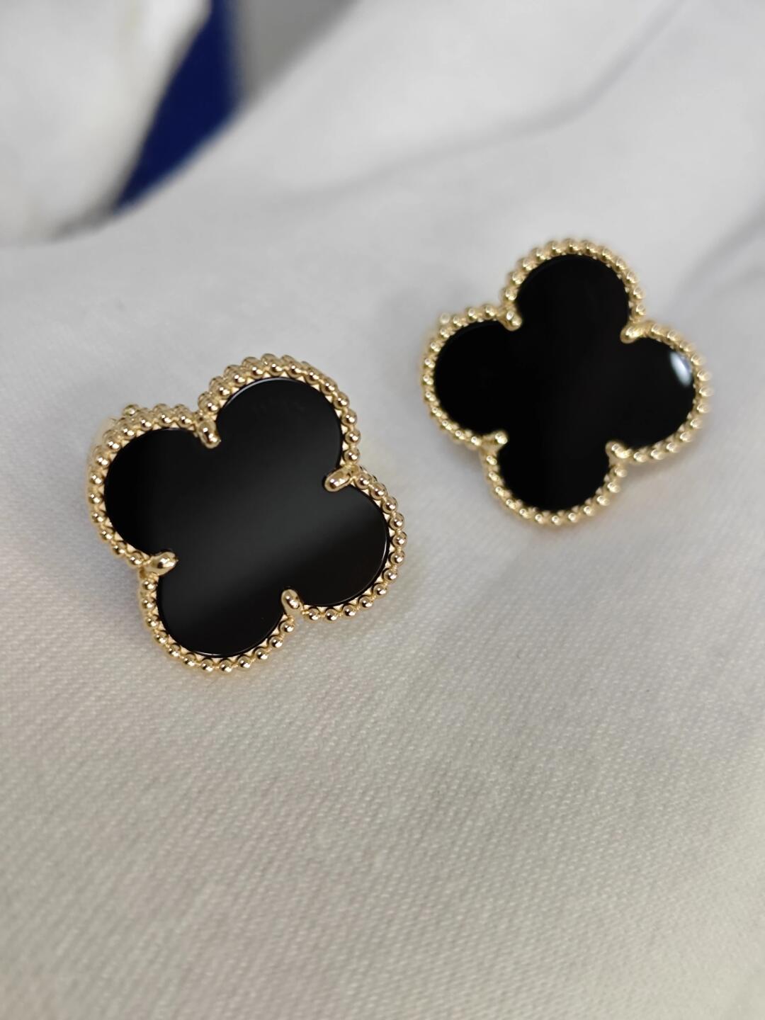 [✨ROSE💎]CLOVER 20MM BLACK MOP EARRINGS