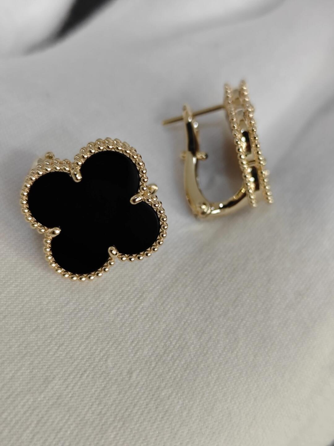 [✨ROSE💎]CLOVER 20MM BLACK MOP EARRINGS