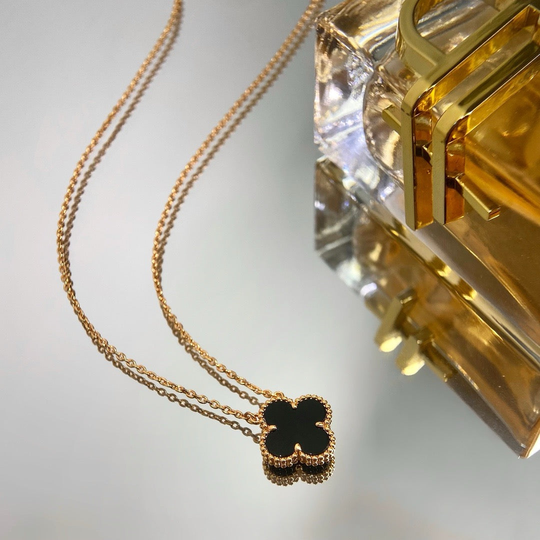 [✨ROSE💎]CLOVER 15MM BLACK ONYX SINGLE FLOWER NECKLACE