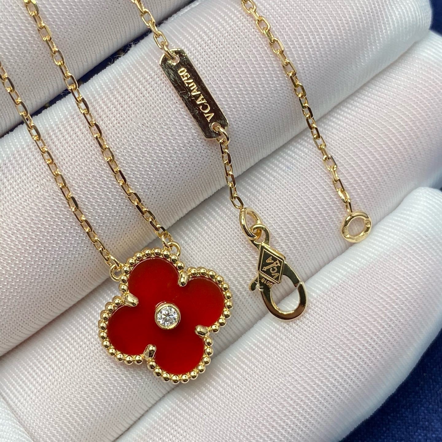 [✨ROSE💎]CLOVER 15MM DIAMOND CARNELIAN NECKLACE