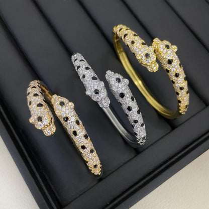 [✨ROSE💎]PANTHERE DOUBLE HEADED HALF DIAMOND OPEN BRACELET