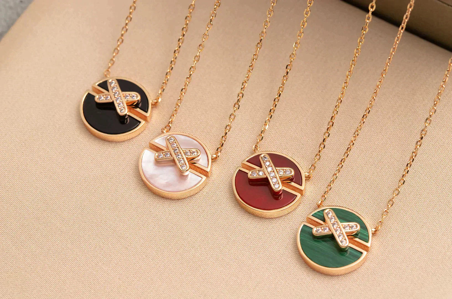 [✨ROSE💎]JEUX DE ROSE GOLD DIAMOND NECKLACE