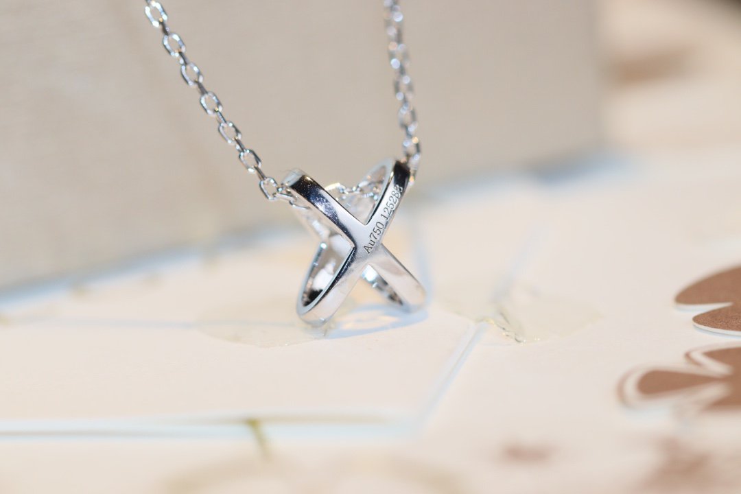 [✨ROSE💎]JEUX DE DIAMOND NECKLACE