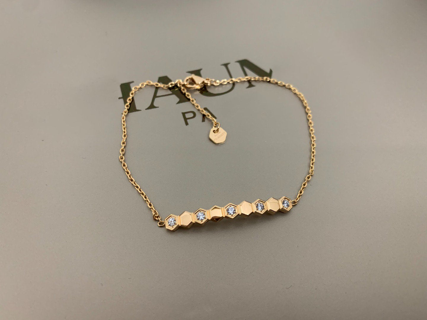 [✨ROSE💎]BEE LOVE BRACELET DIAMOND