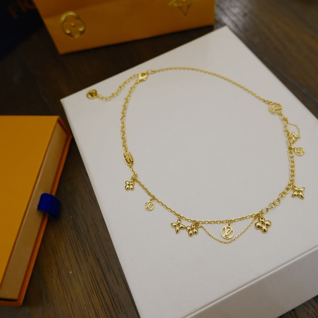 [✨ROSE💎]BLOOMING SUPPLE NECKLACE BRASS