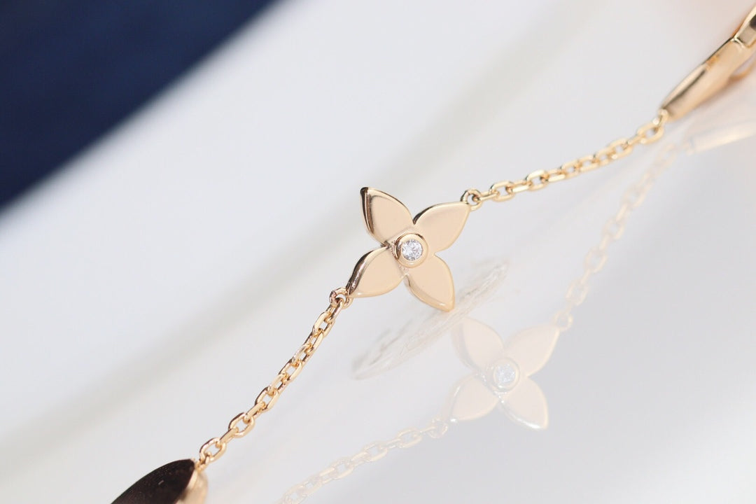 [✨ROSE💎]LEAF CLOVER BRACELET