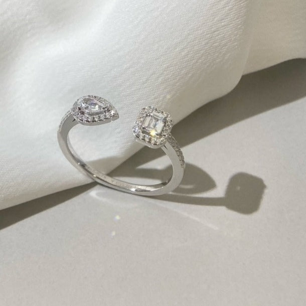 [✨ROSE💎]MY TWIN TOI & MOI SILVER DIAMOND RING