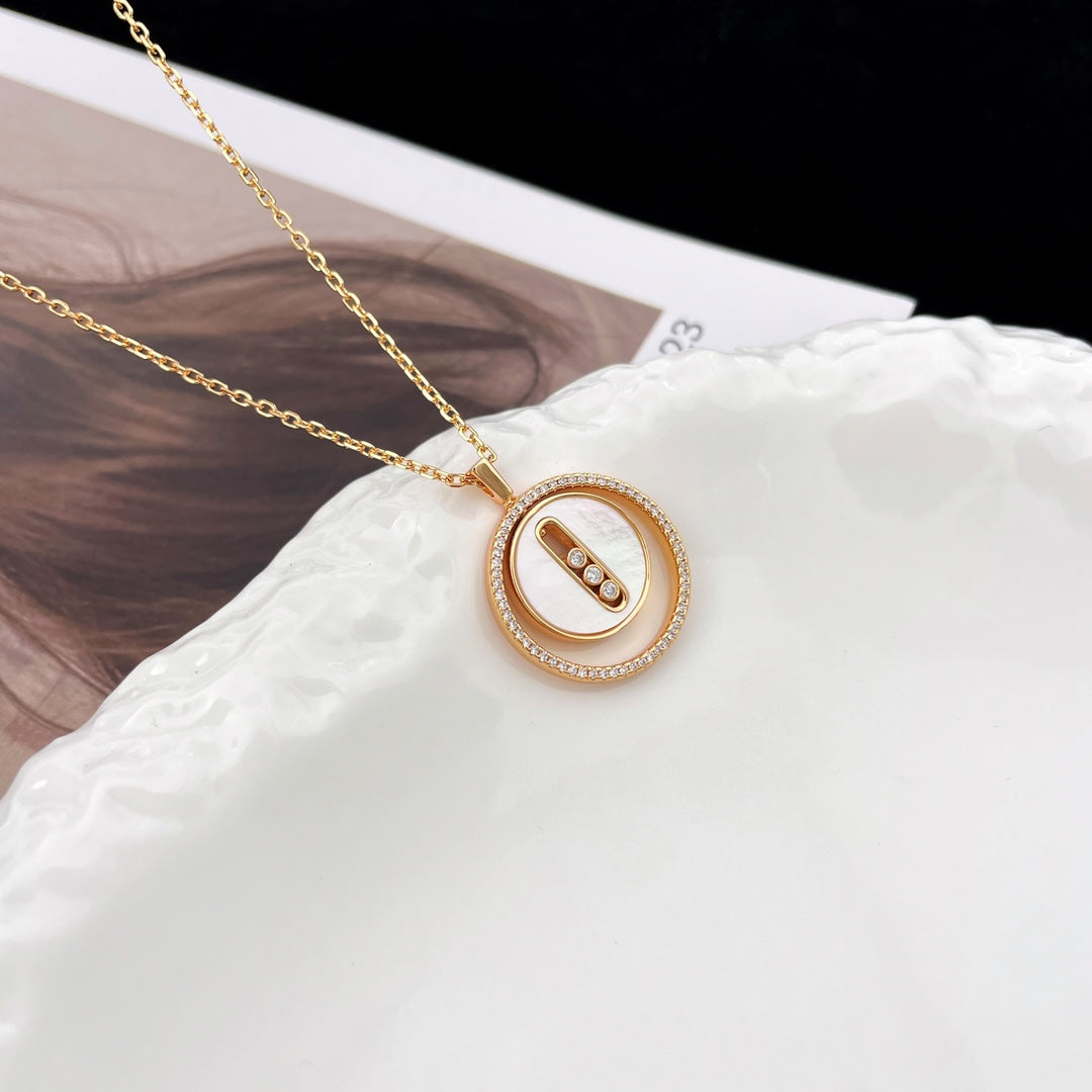 [✨ROSE💎]LUCKY MOVE MM NACRE BLANCHE DIAMOND NECKLACE