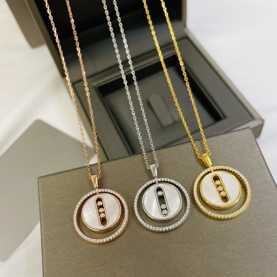 [✨ROSE💎]LUCKY MOVE MM NACRE BLANCHE DIAMOND NECKLACE