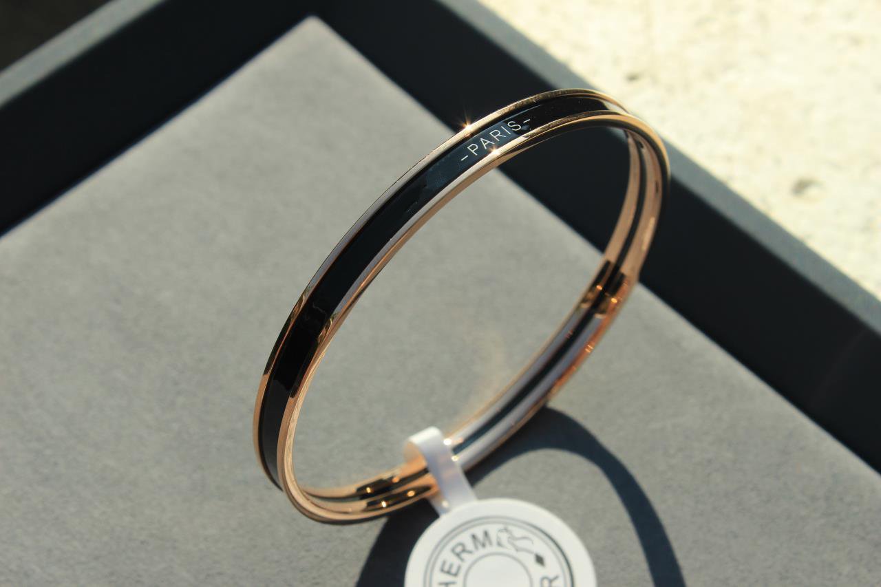 [✨ROSE💎]HM UNI BANGLE BAG