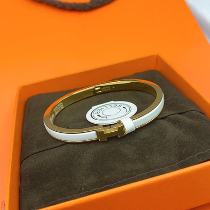 [✨ROSE💎]CLASSIC HM CLIC WHITE 8MM ENAMEL BRACELET